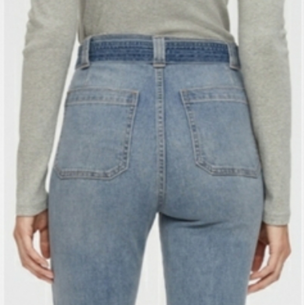 SALE! GAP HIGH RISE TIE- BELT FLARE JEANS W/WASHWELL. - Picture 3 of 6